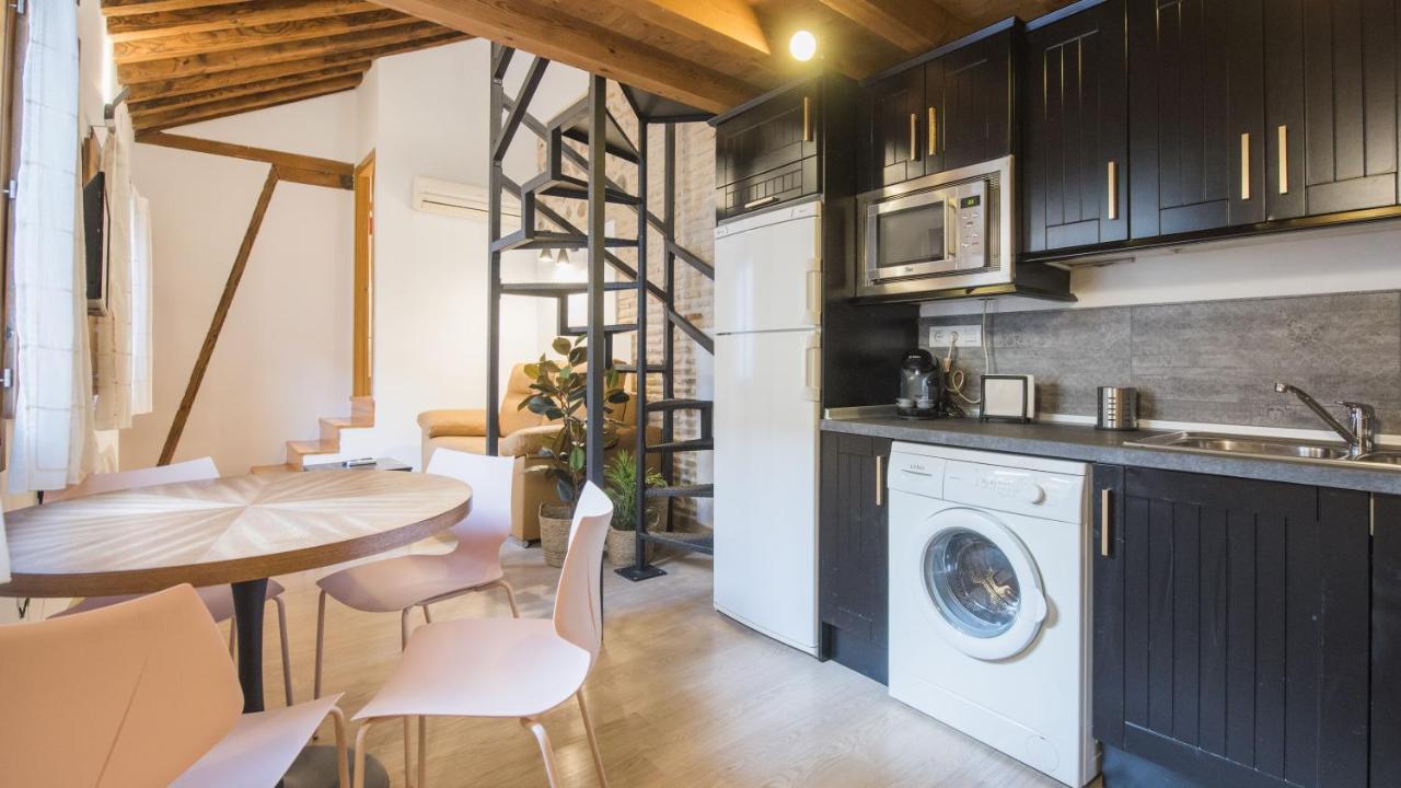 Madera Y Piedra - Apartamentos Aloha Tolède Extérieur photo